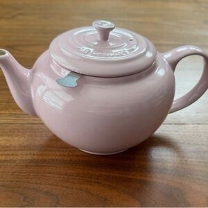 Le Creuset Pink Stoneware Teapot with Stainless Infuser Tab